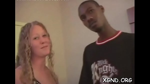 Nude angel stands for_cock anddelights with amateur sex