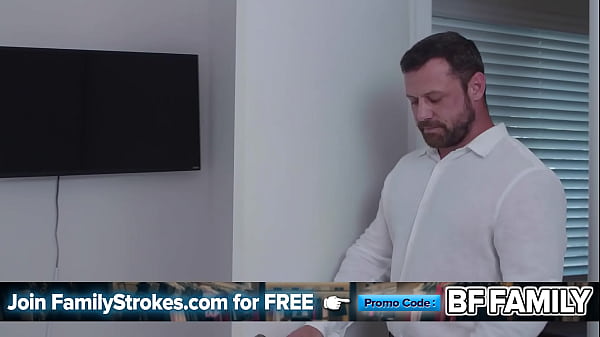 Play MP4 - Horny Lil Latina Finally Lets Her Stepdaddy Rail Her Needy Little Pussy