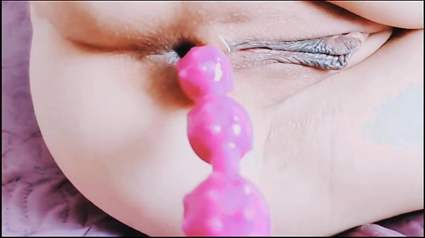 Play MP4 - Behind the scenes&comma; the milf is preparing her holes for filming