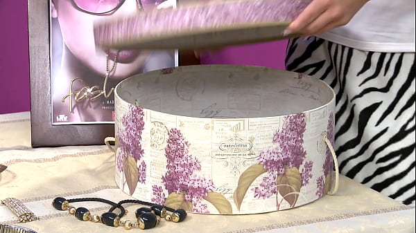 Paul Fucks Two Blondes thumbnail