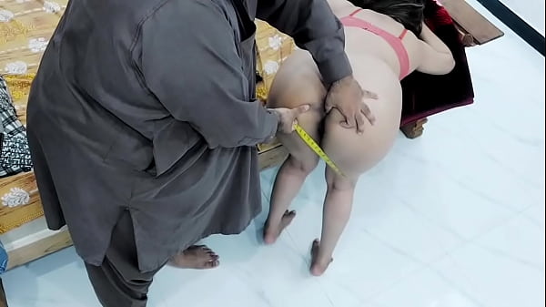 Indian_Tailor Fucking Village Gawar Girl Big Ass Like A_Bitch Hard And_Rough In_Doggy Style With Clear_Hindi Audio Romantic Talking