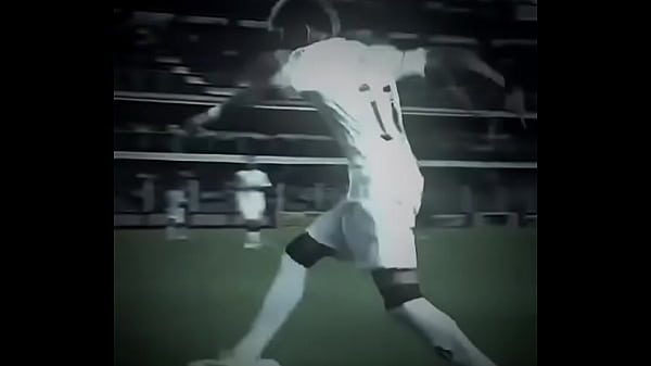 Neymar quebrando tudo 