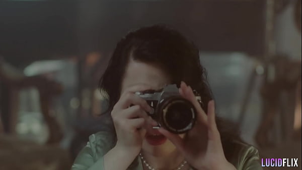 Play MP4 - LUCIDFLIX Behind the camera's eye with Octavia Red
