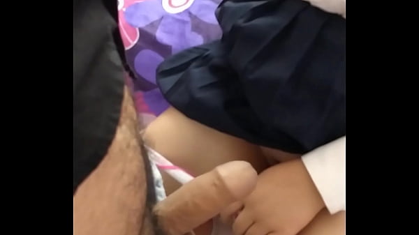 Play MP4 - depravado SE APROVECHA de su Inocencia &OpenCurlyDoubleQuote;Ayy ME DUELEE y siento que me voy a orinar &rdquo; &iexcl;Pero quer&iacute;as que te cogiera c&oacute;mo a la mayor&excl; Casero real