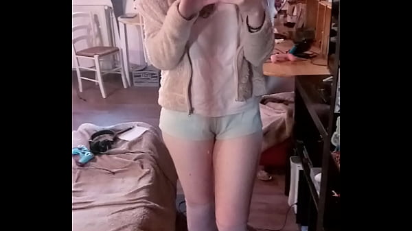 Nonton La Geekette Voudrait S'acheter Un Nouveau Pc Pour Streamer Des &acirc;me Charitable ... thumbnail