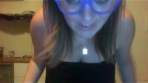 Nonton Webcam Slut Slaps Tits And Puts Pens In Pussy Part 1 thumbnail