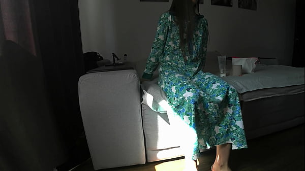 Измены в отношениях Жена трахается с другом пока муж на работе