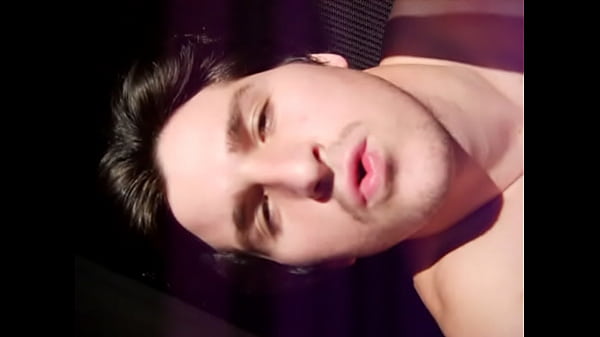 Nonton I Little Present For You All! thumbnail