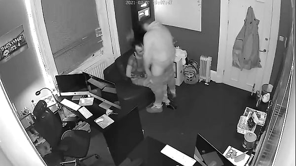 Play MP4 - Taking Loads in my Office - &lpar;2021 CAM Video&rpar;