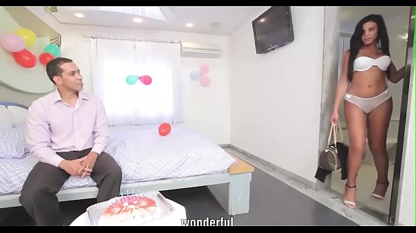 After engulfing that babe gets it in ass 