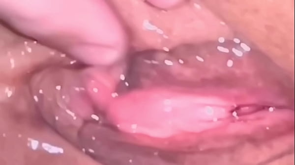 Amateur Pink Pussy_47 days_after losing her_virginity