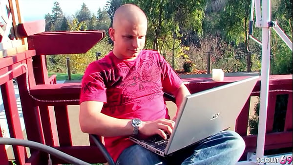 Slim Girl Have Sex Date With Big Dick Guy thumbnail