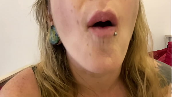 Swallow gummy bears vore fetish