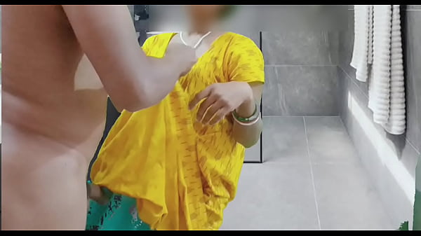 Play MP4 - Anita bhabhi masturbation in home with Hindi audio