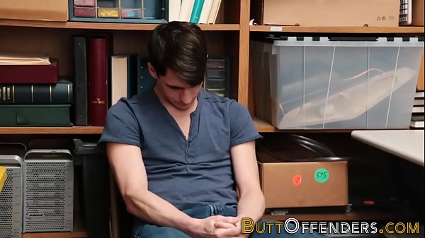 Amateur thief nailed hard