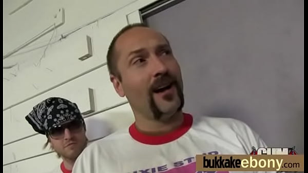 Nonton Ebony Spring Break Group Sex Bukkake After Party 27 thumbnail