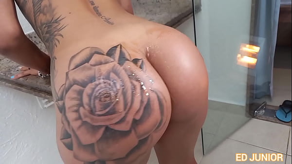 100% Anal Ed E Uma Gostosa thumbnail