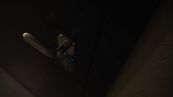 Nonton I Went To My Neighbor House To Get Salt And She Showed Me Her Flexibility. I Never Got The Salt. thumbnail