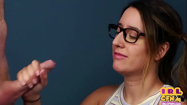 Play MP4 - HJ and BJ CFNM chick jerks and wanks BF till cumshot