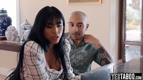 Big boobs filipina milf fucks her mature tattooed customer and her big dick bf