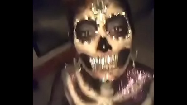 Play MP4 - Modelo halloween