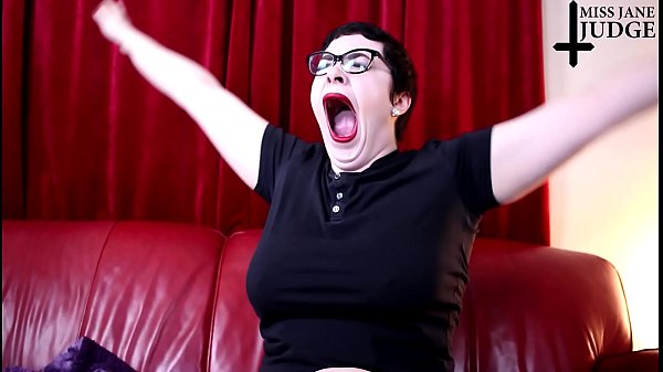 Candid Tired Yawns thumbnail