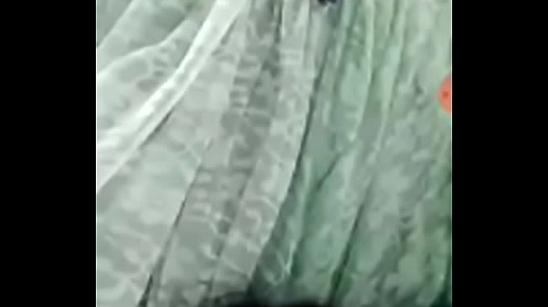 Videollamada caliente_con amiga me enseña sus_tetas grandes