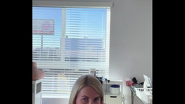 Nonton I Used To Just Wax Guys. Now? I Make Them Cum With My Hands He Pulled Out That Big, Thick Cock And I Couldn&rsquo;t Resi ... thumbnail