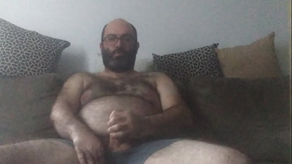 Play MP4 - Urso peludo batendo punheta