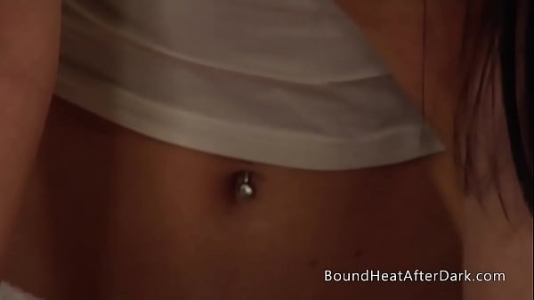 Lesbian Slave GivesPerfect Pussy Massage And Fingering To_Her Madame