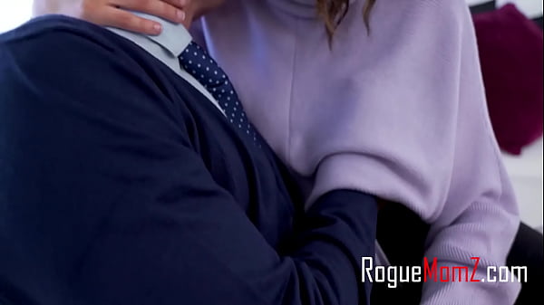 Picture_Day With My Girlfriend And Her Step Mom