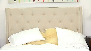 Indulge in Morgan Lee's Oily Footjob Fantasy!