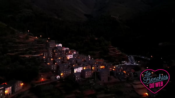 Nonton Lucifera Et Sally, Deux D&eacute;esses, S'adonnent Aux Plaisirs Lesbiens thumbnail