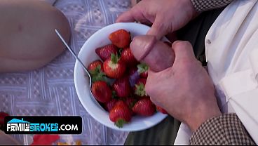Satisfying cory & chanel&rsquo;s thanksgiving cock cravings