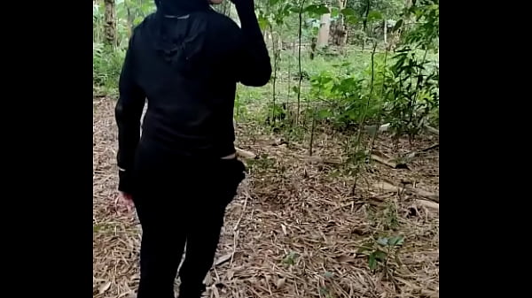 Invito A Caminar A Mi Amigo Se La Chupo Y Se Viene thumbnail