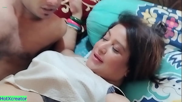 Play MP4 - Desi Model amazing Hot sex while Making FB Blog&excl; Indian Real Sex