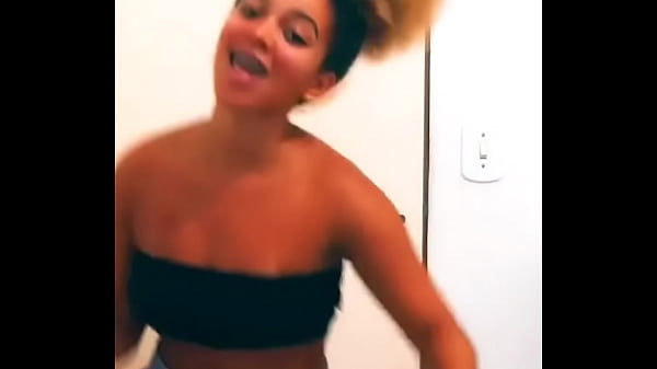 Morena gostosa