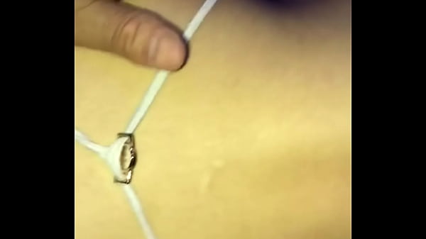 Play MP4 - Comiendo Colita