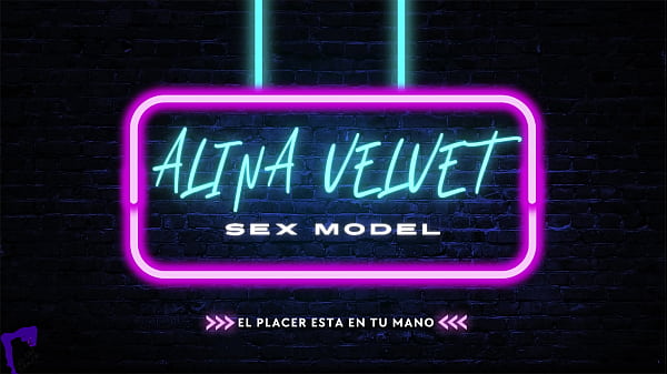 Nonton Hot Latina Milf Under Blue Light Gets Oral Sex, Dildo Play And Juicy Vaginal Fluids With Orgasms thumbnail