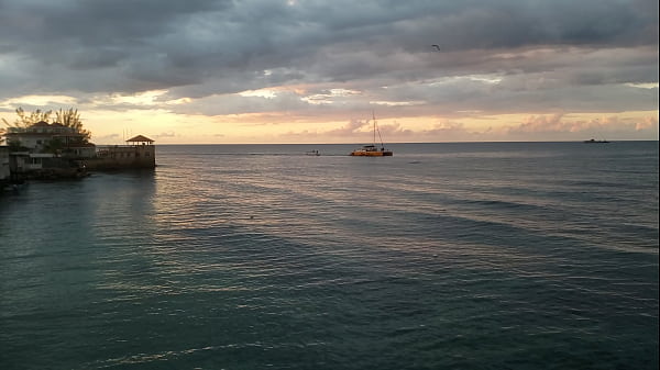 Deepthroating Jennifer thumbnail