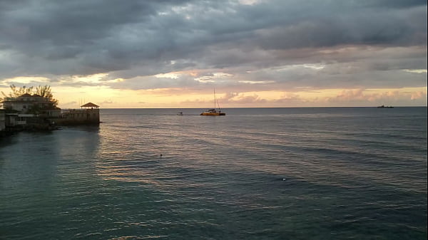 Nonton Deepthroating Jennifer thumbnail