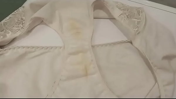 Nonton Undies thumbnail