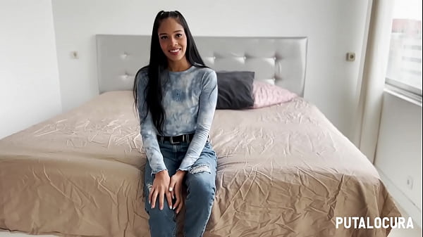 Play MP4 - PutaLocura - Preciosidad colombiana Katha Dawsoon convencida en la calle para follar con Torbe