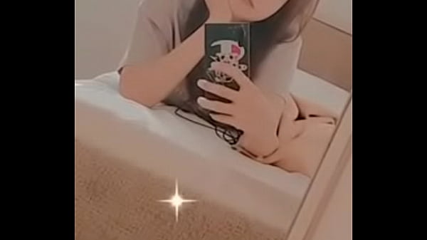女傭