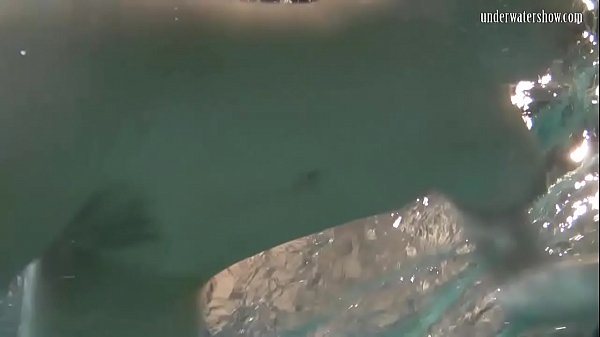 Bouncing_tits lesbians Katka Barbara underwater
