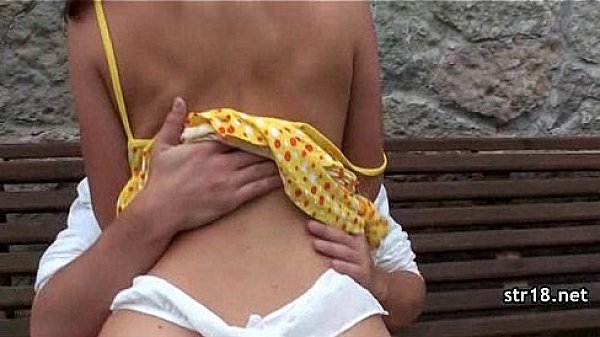 Nonton Hot Young Couple Having Sex thumbnail