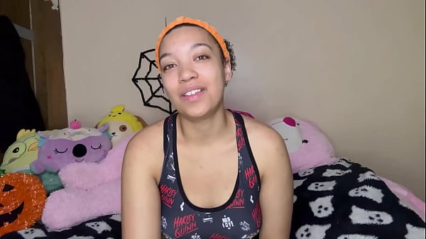 Play MP4 - After Yoga Session With Hot Gym Guy And Manaia