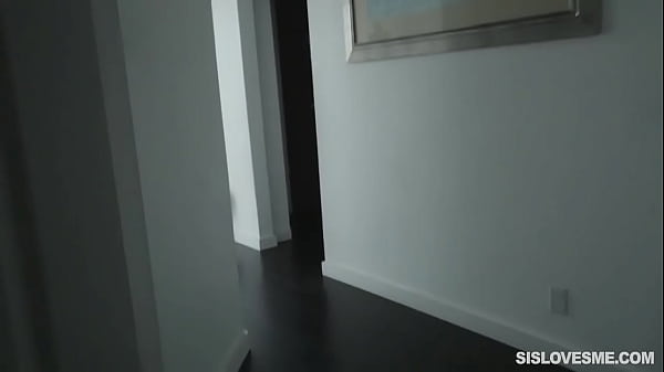 Play MP4 - SisLovesMe - Horny Stepsis &lpar;Daisy Stone&rpar; Fucked In Bathroom