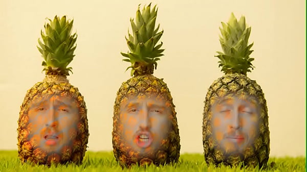 mc sid fudendo a Pineapple