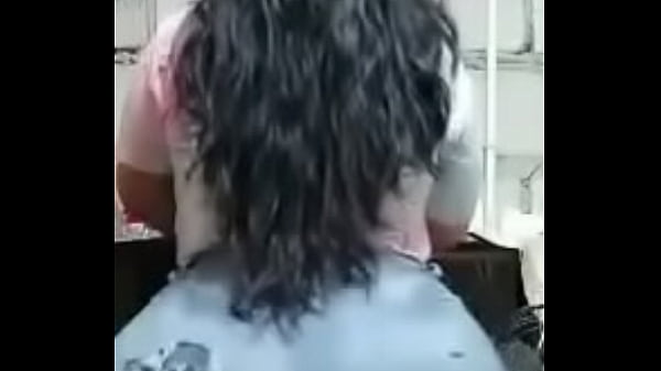 Video para el moviendo las nalgas 